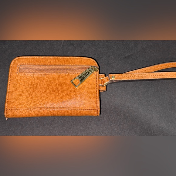 Liz Claiborne Cell Phone Wristlet  Purse Wallet 3.5” X 5” Brown - Picture 2 of 5